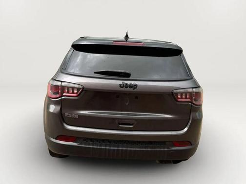 Granite Crystal Metallic Clearcoat 2020 Jeep Compass Latitude