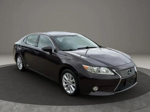Obsidian 2013 Lexus ES 300h Base