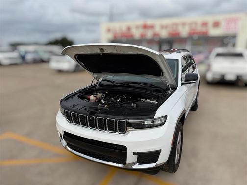 Bright White Clearcoat 2022 Jeep Grand Cherokee L Limited