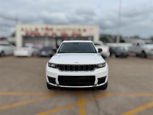Bright White Clearcoat 2022 Jeep Grand Cherokee L Limited