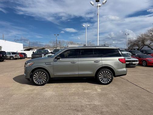 2019 Lincoln Navigator Reserve