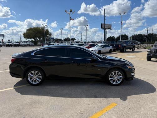 2021 Chevrolet Malibu FWD LT