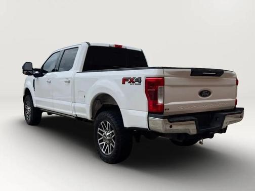 WHITE 2019 Ford F-250 Lariat