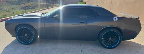 Granite Pearlcoat 2019 Dodge Challenger SXT