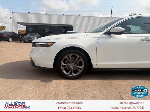 Platinum White Pearl 2024 Honda Accord EX
