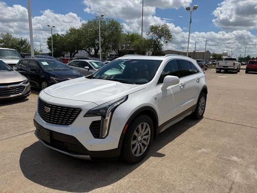 2020 Cadillac XT4 Premium Luxury