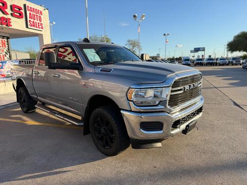 2021 RAM 2500 Big Horn Crew Cab 4x4 6'4' Box