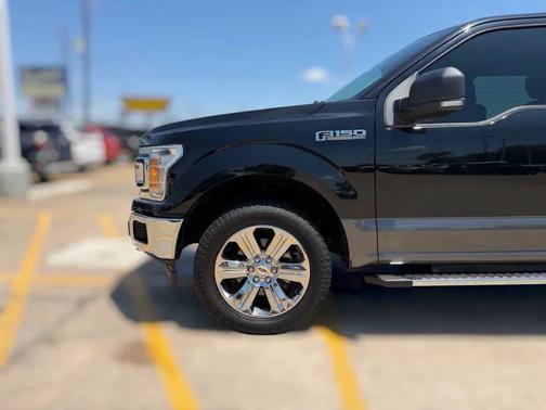 Shadow Black 2018 Ford F-150 XLT