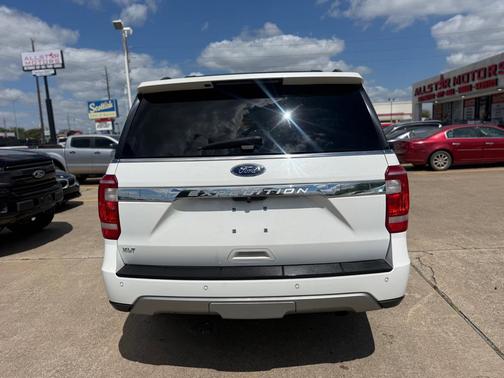 Star White Metallic Tri-Coat 2021 Ford Expedition XLT