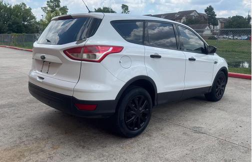 Oxford White 2014 Ford Escape S