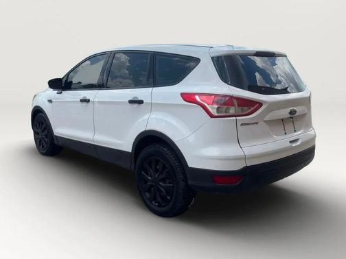 Oxford White 2014 Ford Escape S