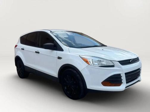 Oxford White 2014 Ford Escape S