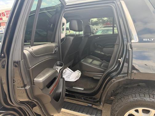 Black 2020 GMC Yukon SLT