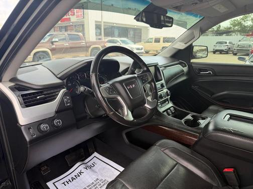 Black 2020 GMC Yukon SLT