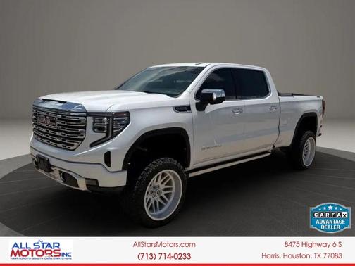 White Frost Tricoat 2023 GMC Sierra 1500 Denali