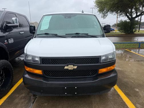 2021 Chevrolet Express 2500 RWD 2500 Regular Wheelbase WT