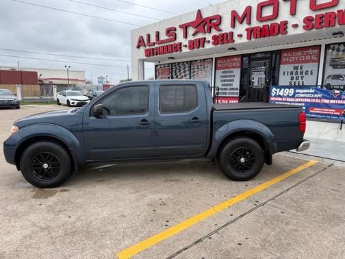 2017 Nissan Frontier SV