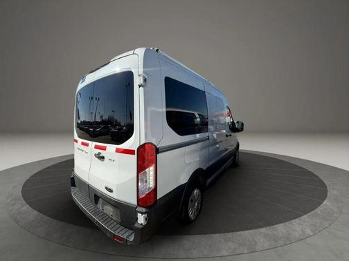 Oxford White 2019 Ford Transit-150 XLT