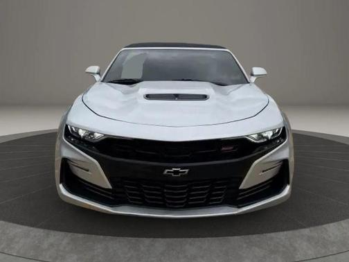 Silver Ice Metallic 2019 Chevrolet Camaro 2SS
