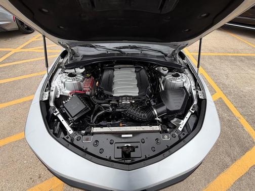 Silver Ice Metallic 2019 Chevrolet Camaro 2SS