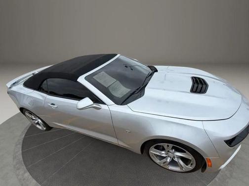 Silver Ice Metallic 2019 Chevrolet Camaro 2SS