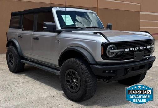 Iconic Silver Metallic 2022 Ford Bronco Wildtrak