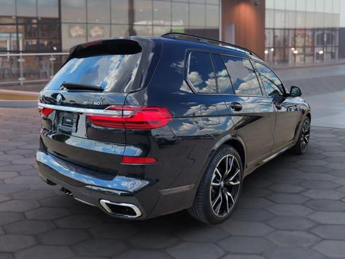 2019 BMW X7 xDrive50i