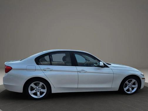 2015 BMW 328 328i Sedan 4D