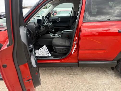 Hot Pepper Red Tinted Clearcoat 2022 Ford Bronco Sport Big Bend