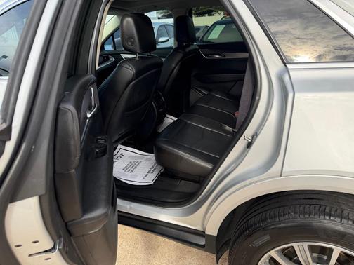 Gray 2017 Cadillac XT5 Luxury