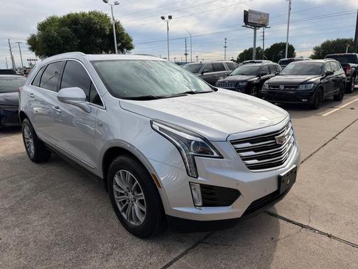 Gray 2017 Cadillac XT5 Luxury