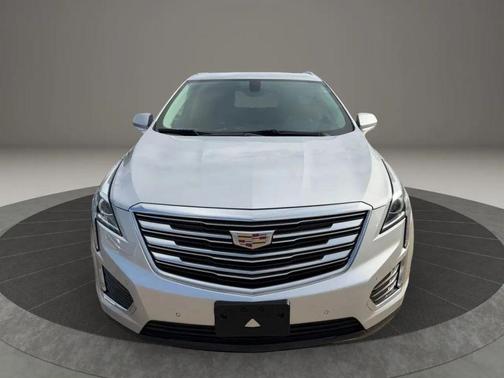 Gray 2017 Cadillac XT5 Luxury