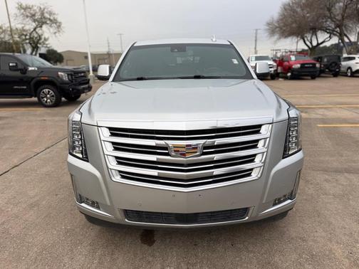 2016 Cadillac Escalade Platinum