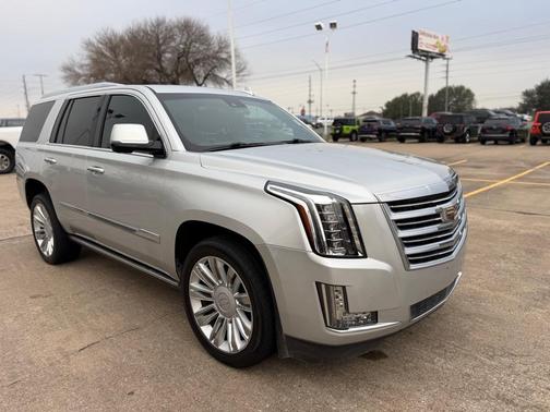 2016 Cadillac Escalade Platinum