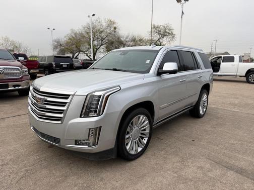 2016 Cadillac Escalade Platinum