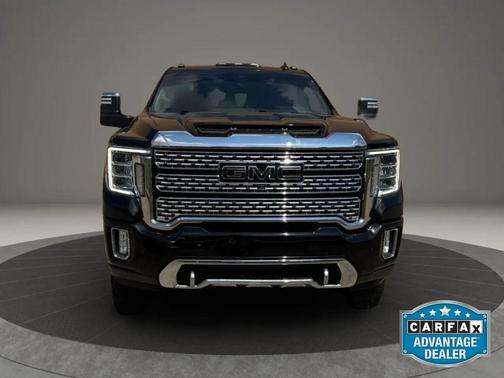 Onyx Black 2022 GMC Sierra 2500 Denali