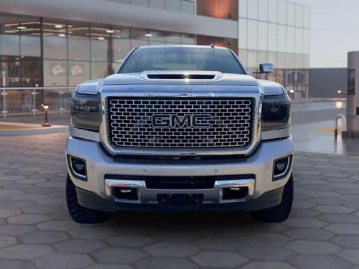2017 GMC Sierra 2500 Denali