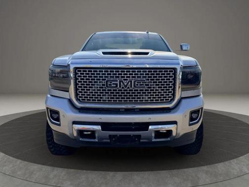 2017 GMC Sierra 2500 Denali