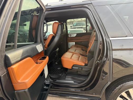 2019 Lincoln Navigator L Reserve