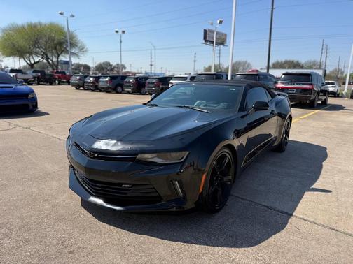 2017 Chevrolet Camaro 2LT