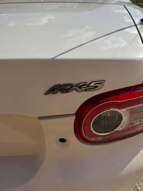 Crystal White Pearl 2015 Mazda MX-5 Miata Club