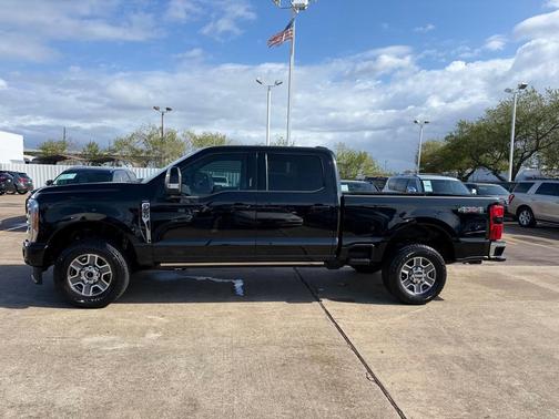 2023 Ford F-250 Lariat