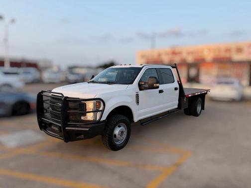 Oxford White 2019 Ford F-350 XL