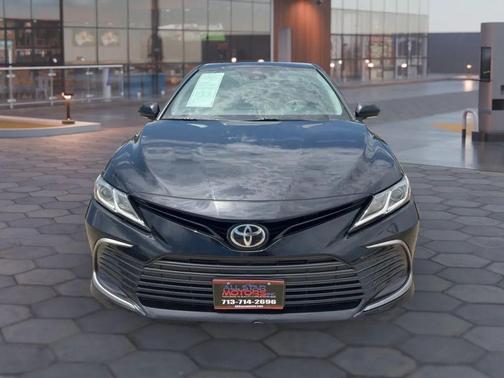 2021 Toyota Camry LE