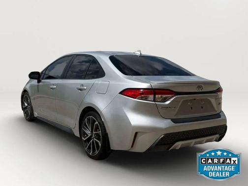 Classic Silver Metallic 2020 Toyota Corolla SE
