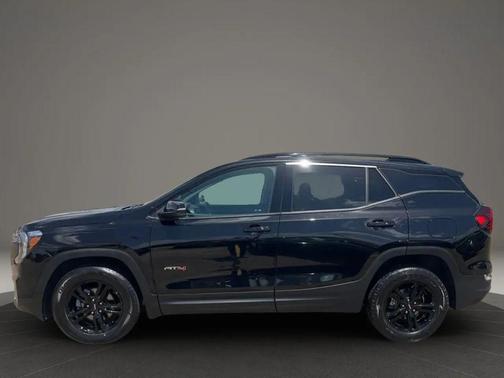 2023 GMC Terrain AWD AT4
