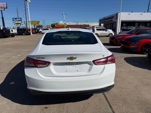 2020 Chevrolet Malibu FWD LT