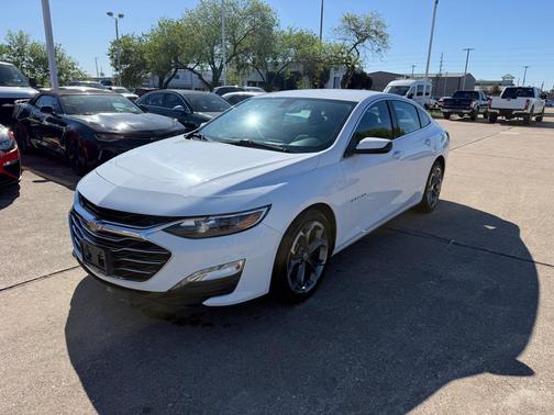 2020 Chevrolet Malibu FWD LT