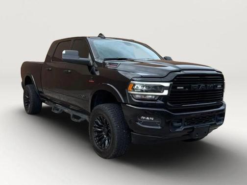 Diamond Black Crystal Pearlcoat 2022 RAM 2500 Laramie Mega Cab 4x4 6'4' Box