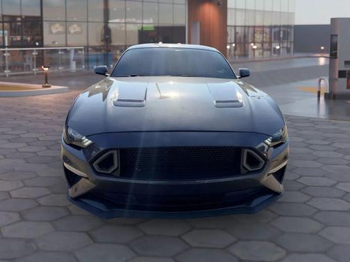 2020 Ford Mustang EcoBoost